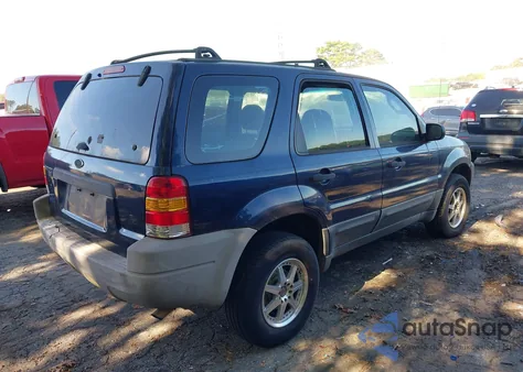 2003 Ford Escape Xls из США, поврежденный, VIN 1FMYU92103KA31593